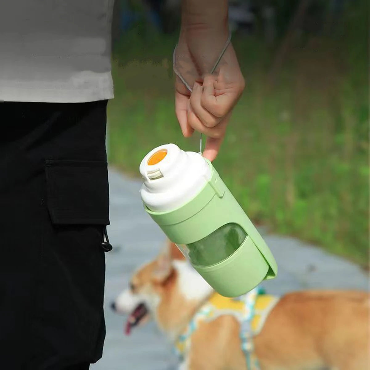 Gourde 2-en-1 pour Chien & Chat